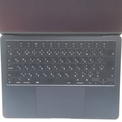 MacBook Air M2 / 13インチ / 2022 / 8GB / 256GB / ミッドナイト / ランク:B / MLY33J/A / 【中古品管理番号:40520】