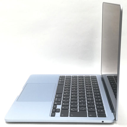 MacBook Air M4 / 13インチ / 2025 / 16GB / 256GB / スカイブルー / ランク:A / MC6T4J/A / 【中古品管理番号:40594】