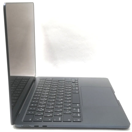 MacBook Air M3 / 13インチ / 2024 / 16GB / 1TB / ミッドナイト / ランク:B / MXCV3J/A / 【中古品管理番号:40618】