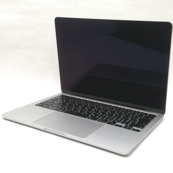 MacBook Air M2 / 13インチ / 2022 / 8GB / 256GB / シルバー / ランク:C / MLXY3J/A / 【中古品管理番号:40627】