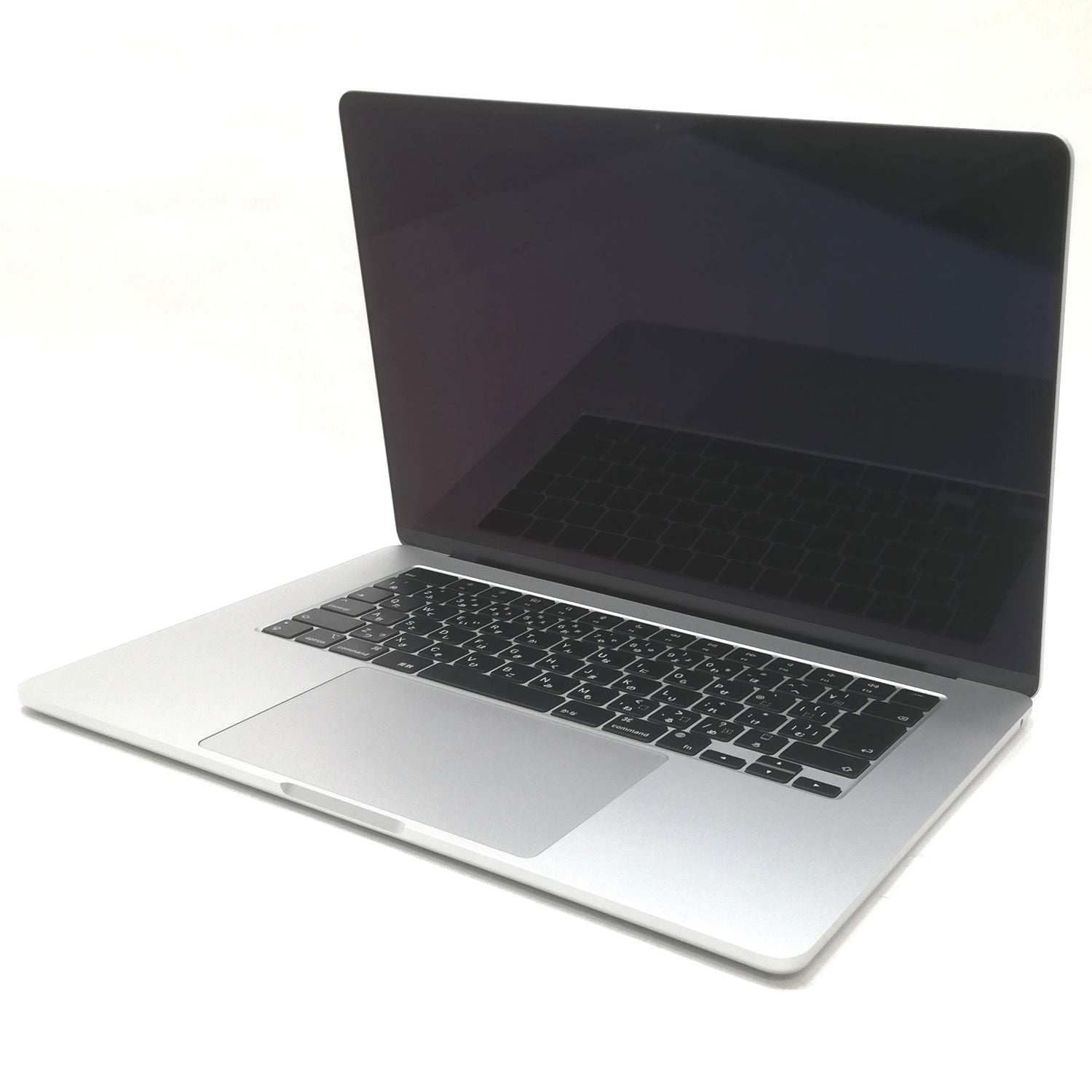 MacBook Air M2 / 15インチ / 2023 / 8GB / 512GB / シルバー / ランク:B / MQKT3J/A / 【中古品管理番号:40670】