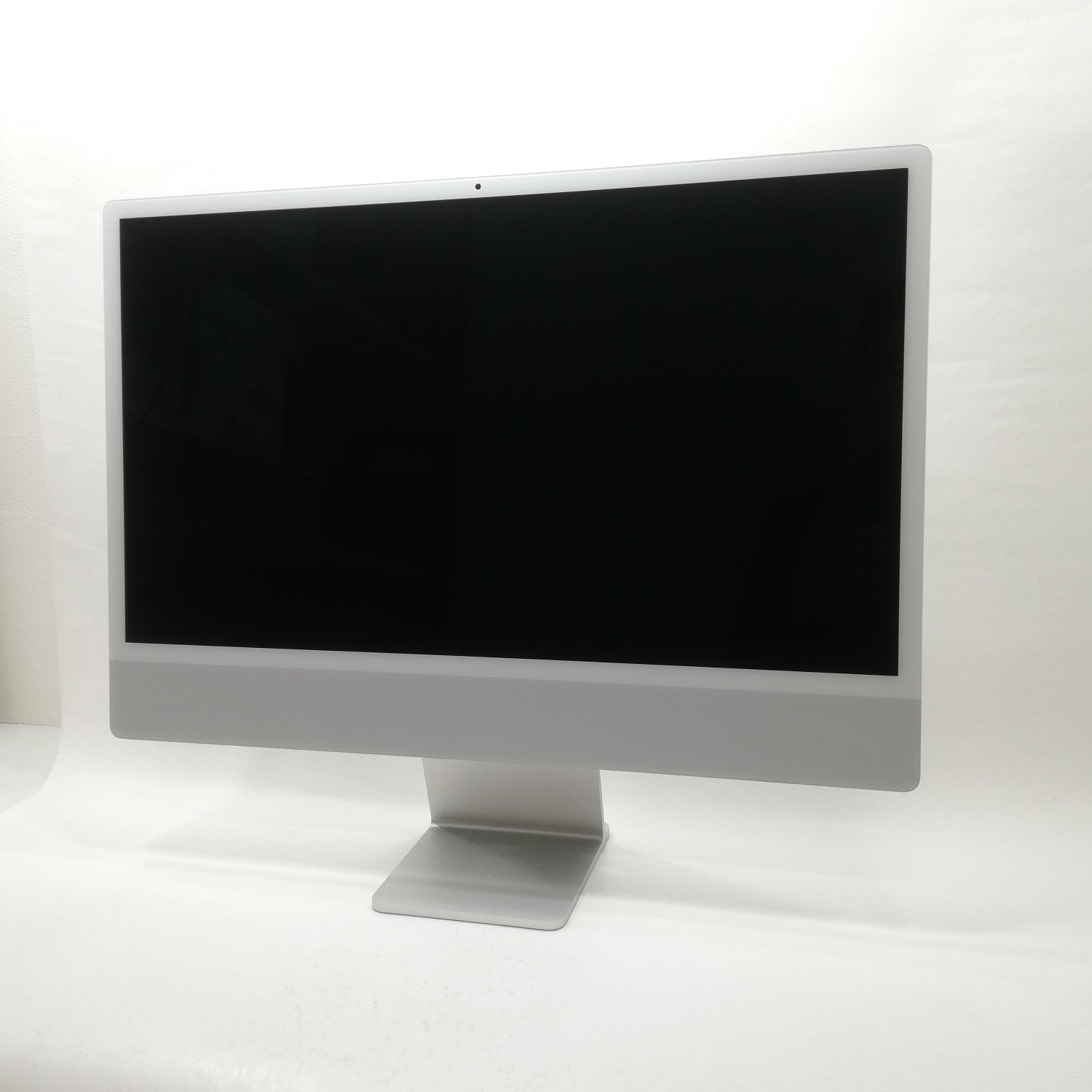 iMac M1 / 24インチ / Mid 2021 / 8GB / 512GB / シルバー / ランク:A / MGTF3J/A / 【中古品管理番号:40677】