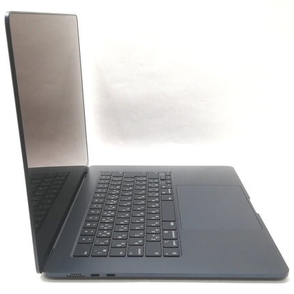 MacBook Air M3 / 15インチ / 2024 / 8GB / 512GB / ミッドナイト / ランク:A / MRYV3J/A / 【中古品管理番号:40692】