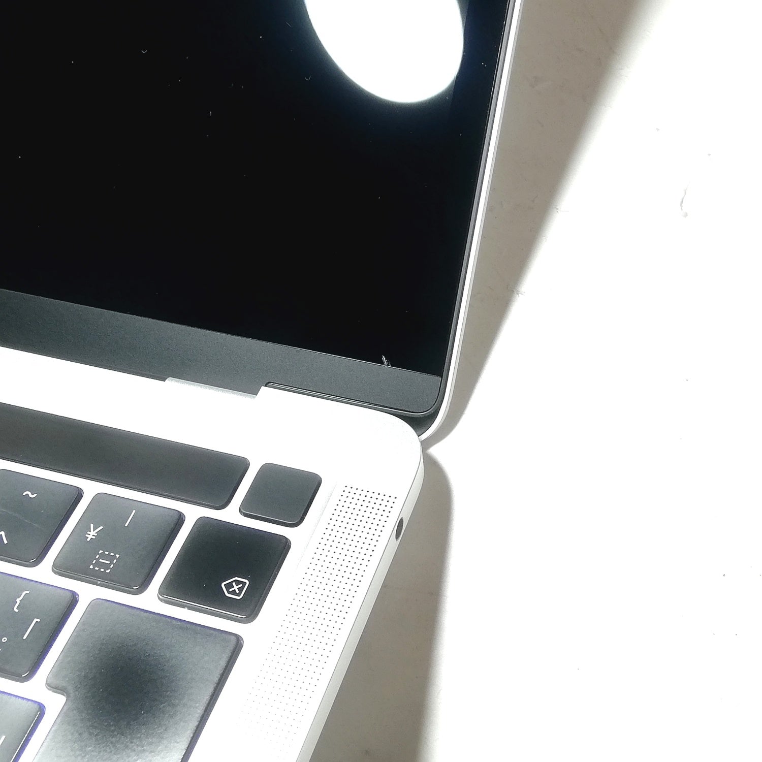 MacBook 中古 販売】MacBook Pro M2 / 13インチ / 2022 / 16GB / 512GB