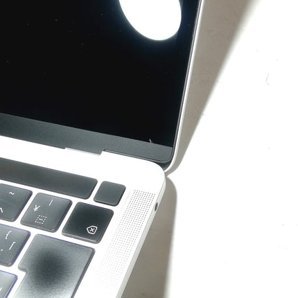 【販売強化プライス！】MacBook Pro M2 / 13インチ / 2022 / 16GB / 512GB / シルバー / ランク:C / MNEP3J/A / 【中古品管理番号:40702】