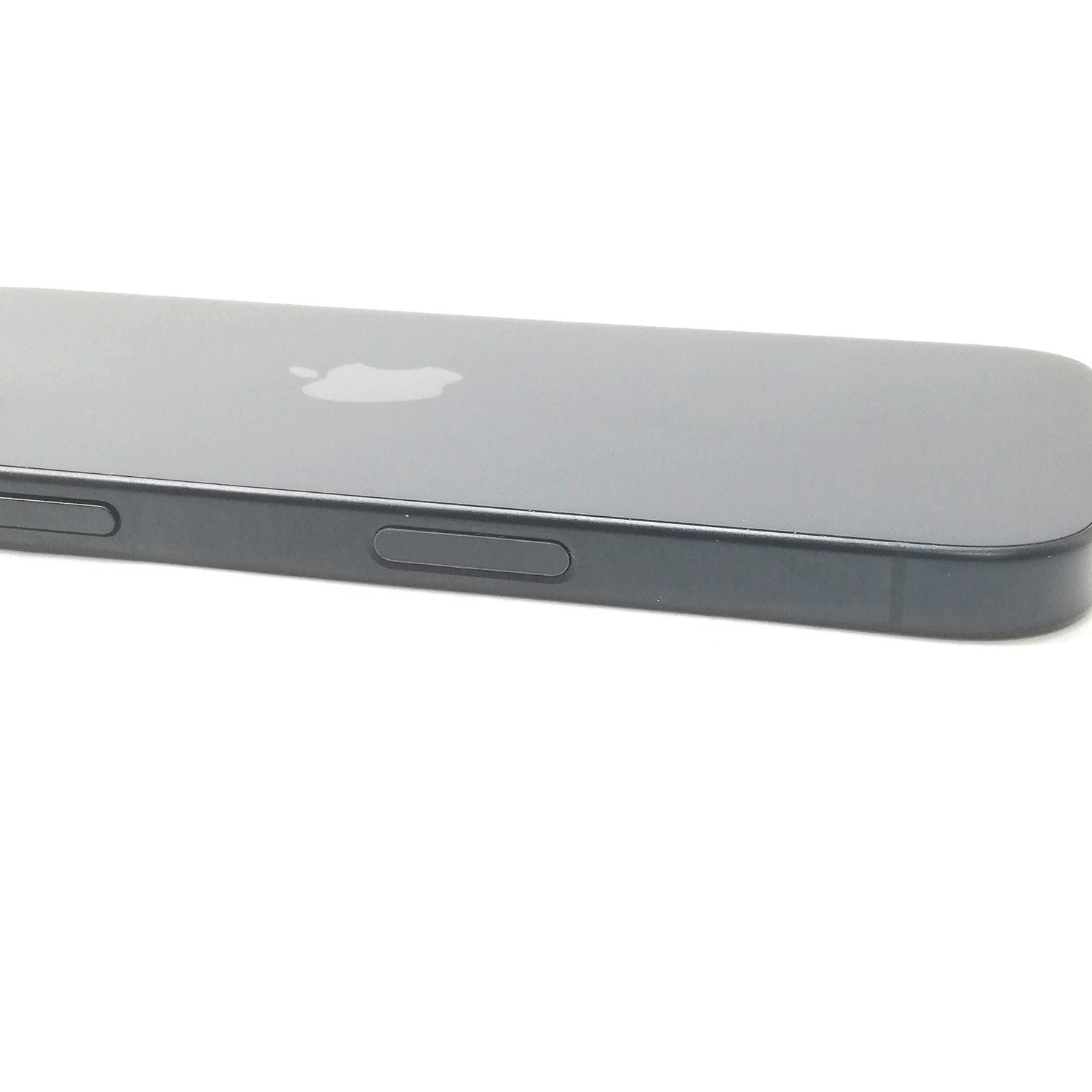 iPhone 中古 販売】iPhone 16 / 2024 / 128GB / ブラック / 国内版SIM