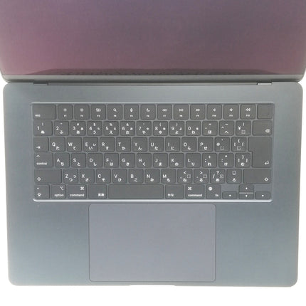 MacBook Air M2 / 15インチ / 2023 / 8GB / 256GB / ミッドナイト / ランク:C / MQKW3J/A / 【中古品管理番号:40746】