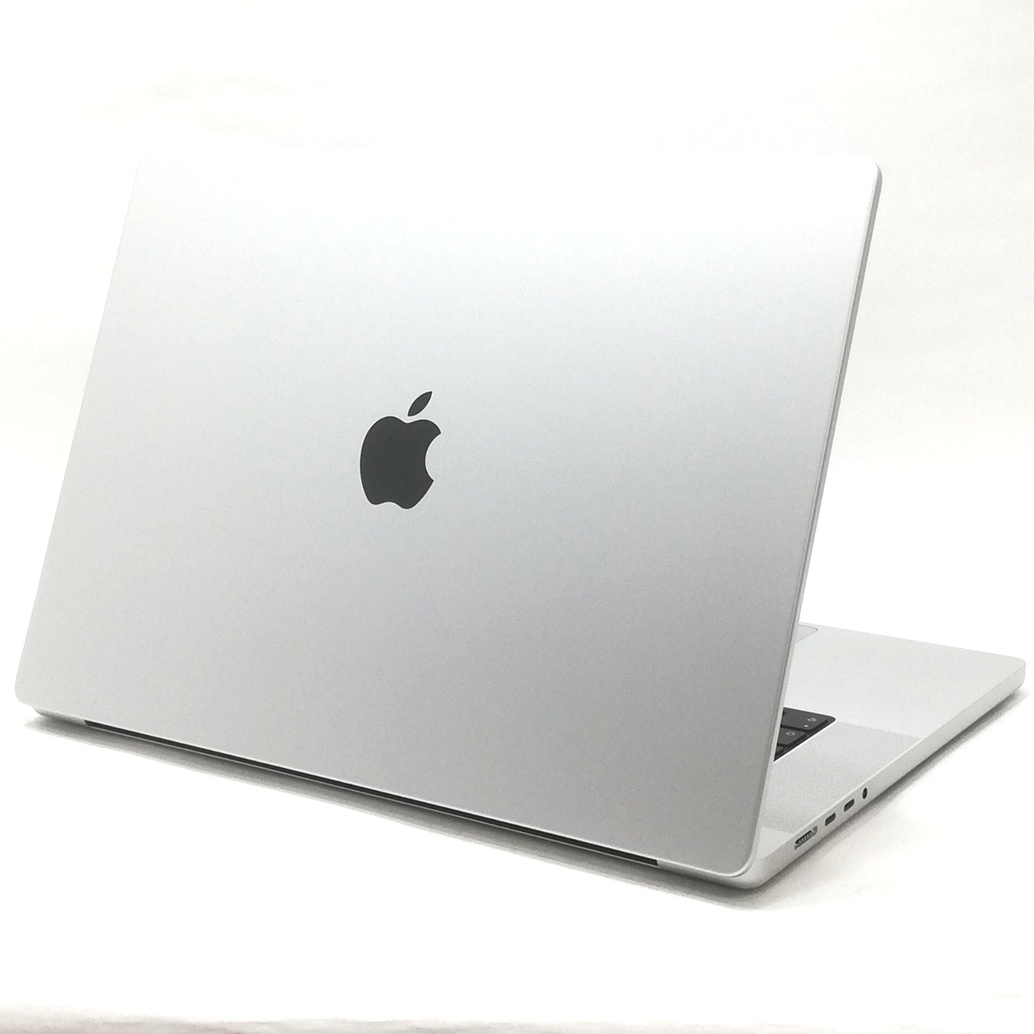 MacBook 中古 販売】MacBook Pro M5Max / 16インチ / 2026 / 48GB