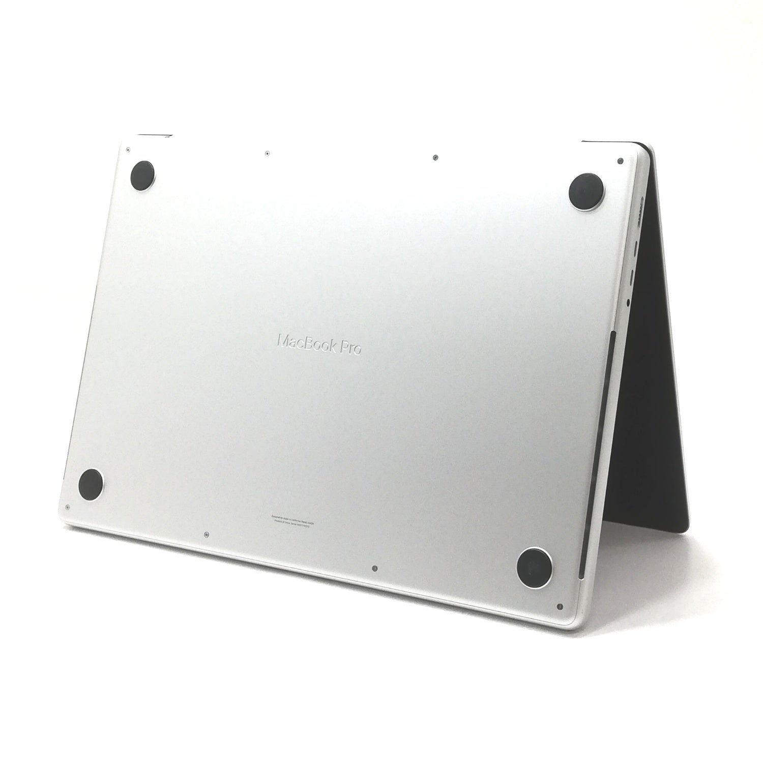 MacBook 中古 販売】MacBook Pro M5Max / 16インチ / 2026 / 48GB