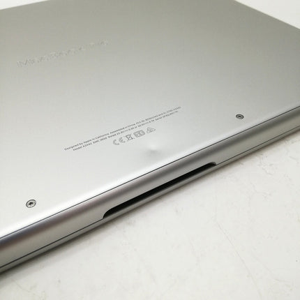 MacBook Pro M1 Pro / 14インチ / 2021 / 16GB / 512GB / シルバー / ランク:C / MKGR3J/A / 【中古品管理番号:40817】