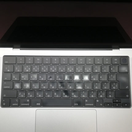 MacBook Pro M1 Pro / 14インチ / 2021 / 16GB / 512GB / シルバー / ランク:C / MKGR3J/A / 【中古品管理番号:40817】