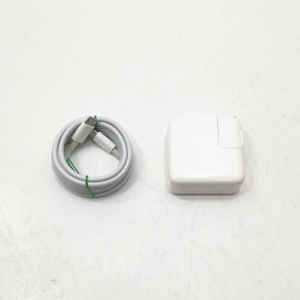 MacBook Air M1 / 13インチ / Mid2020 / 8GB / 256GB / シルバー / ランク:A / MGN93J/A / 【中古品管理番号:40819】