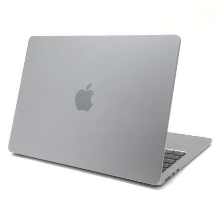 MacBook Air M2 / 13インチ / 2022 / 8GB / 512GB / スペースグレイ / ランク:B / MLXX3J/A / 【中古品管理番号:40821】