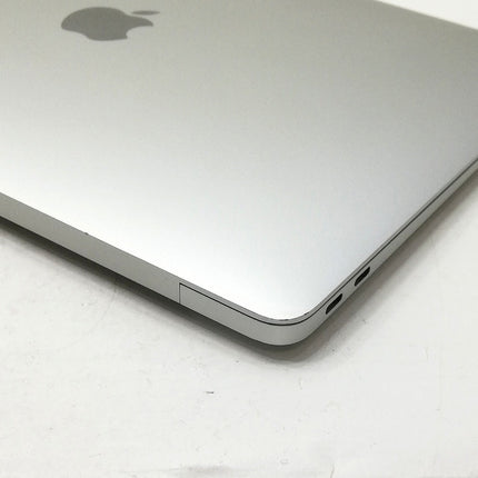 MacBook Air M1 / 13インチ / Mid2020 / 8GB / 256GB / シルバー / ランク:C / MGN93J/A / 【中古品管理番号:40822】