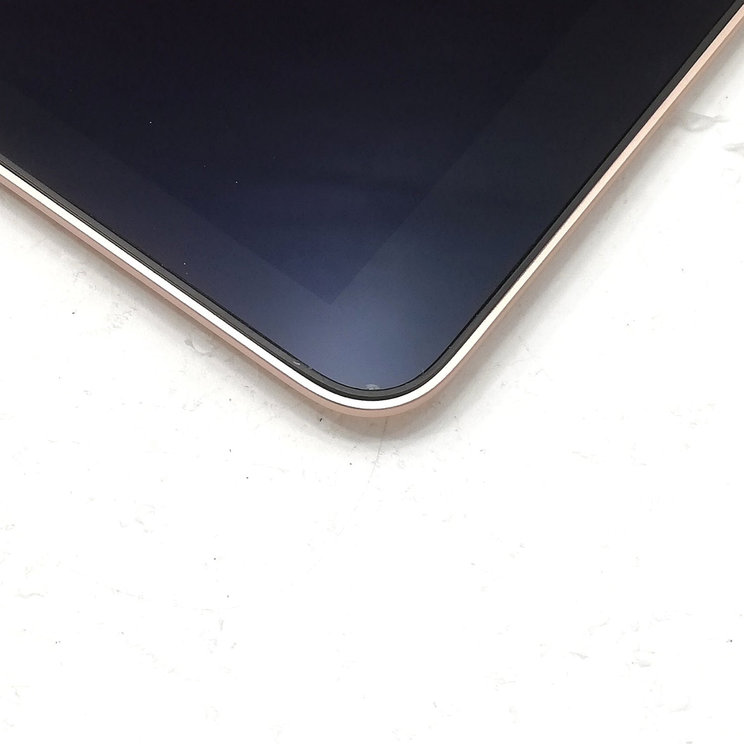 MacBook 中古 販売】MacBook Air M1 / 13インチ / Mid2020 / 8GB