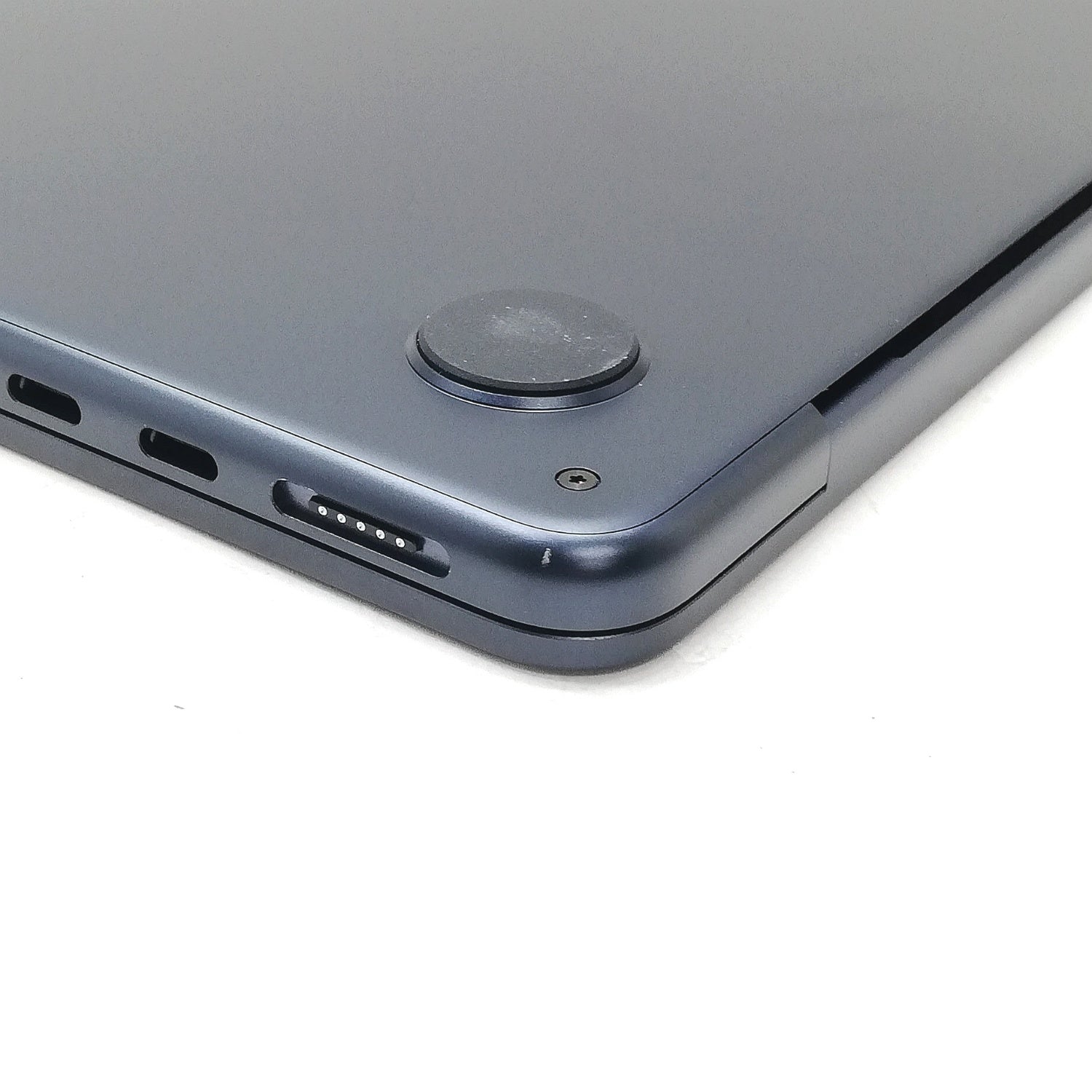 MacBook 中古 販売】MacBook Air M4 / 13インチ / 2025 / 16GB / 256GB