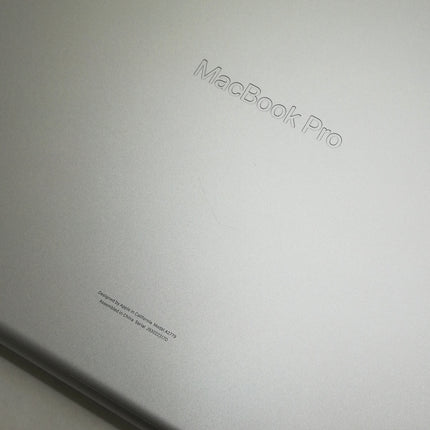 MacBook Pro M2Pro / 14インチ / 2023 / 16GB / 512GB / シルバー / ランク:C / MPHH3J/A / 【中古品管理番号:40842】