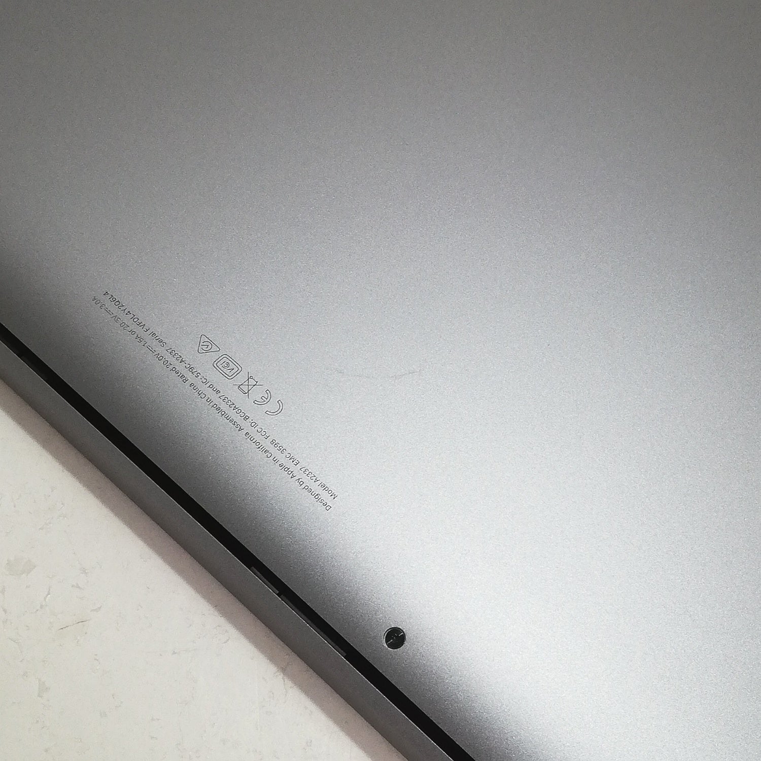 MacBook 中古 販売】MacBook Air M1 / 13インチ / Mid2020 / 8GB