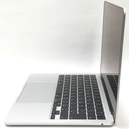 MacBook Air M2 / 13インチ / 2022 / 8GB / 256GB / シルバー / ランク:A / MLXY3J/A / 【中古品管理番号:40875】