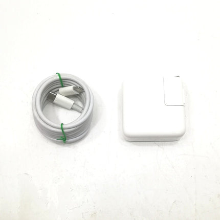 【販売強化プライス！】MacBook Air M1 / 13インチ / Mid2020 / 16GB / 1TB / シルバー / ランク:C / MGN93J/A / 【中古品管理番号:40917】