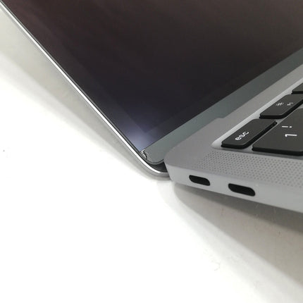 MacBook Air M1 / 13インチ / Mid2020 / 8GB / 512GB / スペースグレイ / ランク:C / MGN73J/A / 【中古品管理番号:40926】