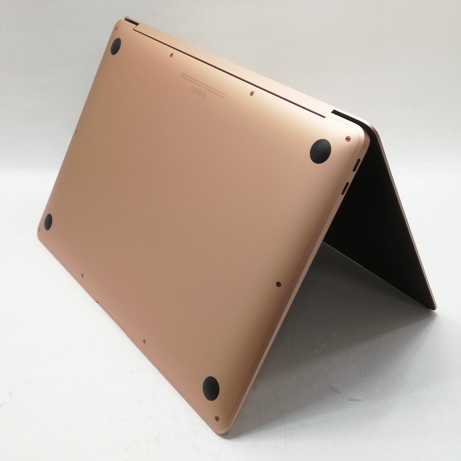 MacBook 中古 販売】MacBook Air M1 / 13インチ / Mid2020 / 8GB