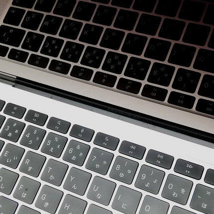 【販売強化プライス！】MacBook Air M1 / 13インチ / Mid2020 / 8GB / 256GB / シルバー / ランク:C / MGN93J/A / 【中古品管理番号:40942】