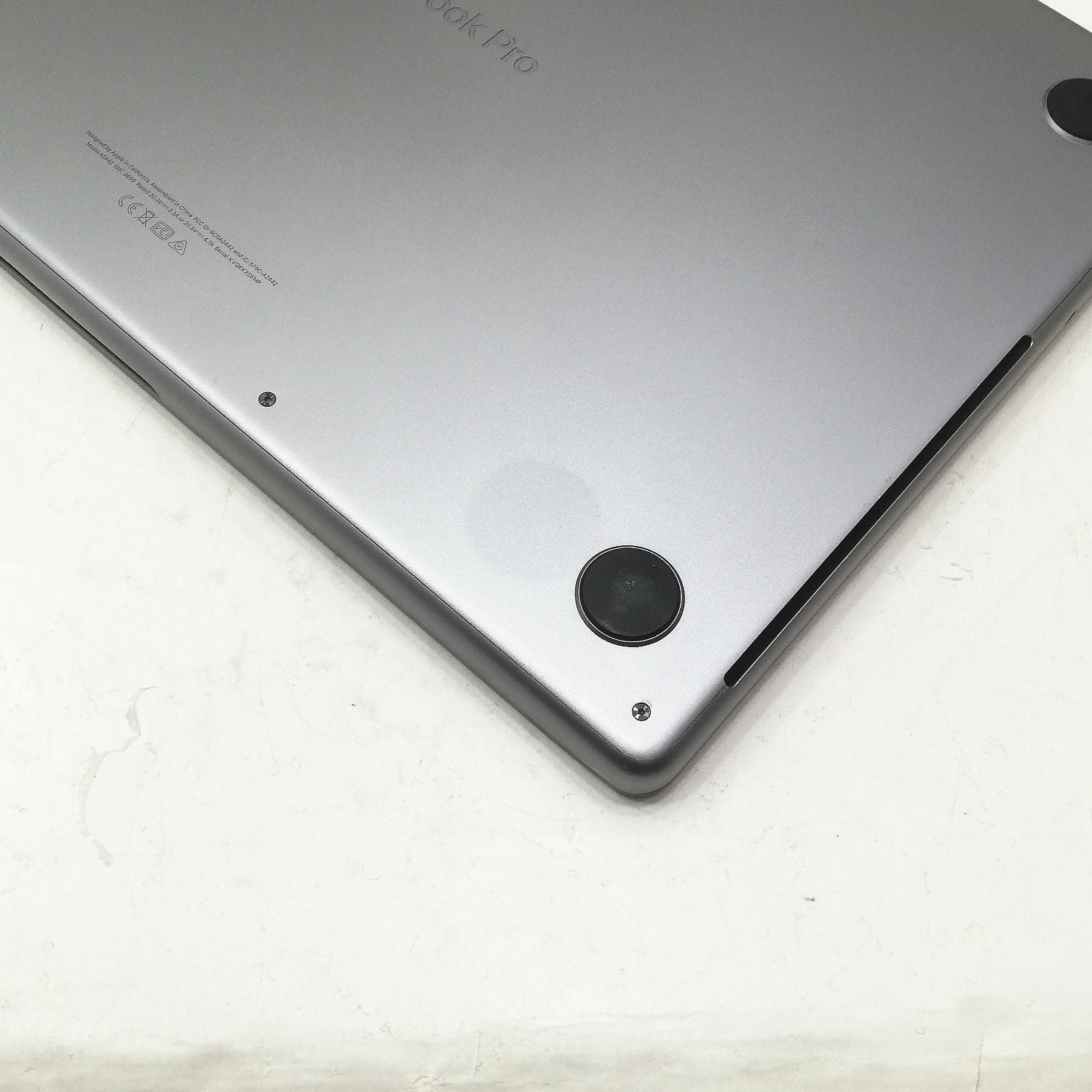 MacBook 中古 販売】MacBook Pro M1 Pro / 14インチ / 2021 / 32GB