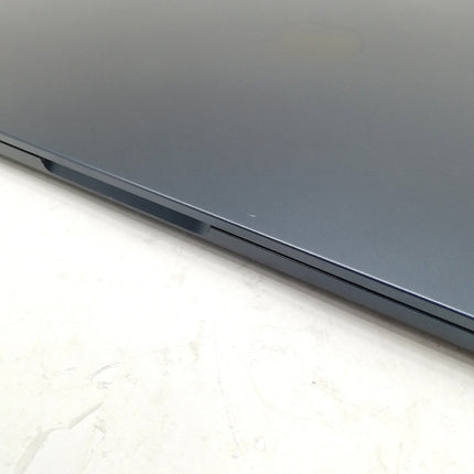 MacBook Air M2 / 13インチ / 2022 / 8GB / 256GB / ミッドナイト / ランク:C / MLY33J/A / 【中古品管理番号:41016】