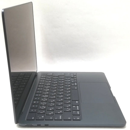 MacBook Air M2 / 13インチ / 2022 / 8GB / 256GB / ミッドナイト / ランク:C / MLY33J/A / 【中古品管理番号:41016】