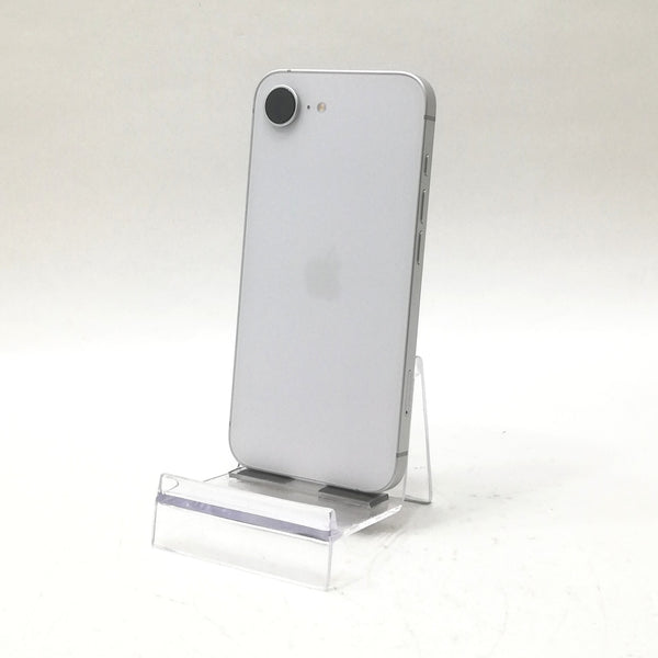 iPhone 16e / 2025 / 128GB / ホワイト / au版SIMフリー / ランク:C / MD1R4J/A / A3409 【中古品管理番号:41026】