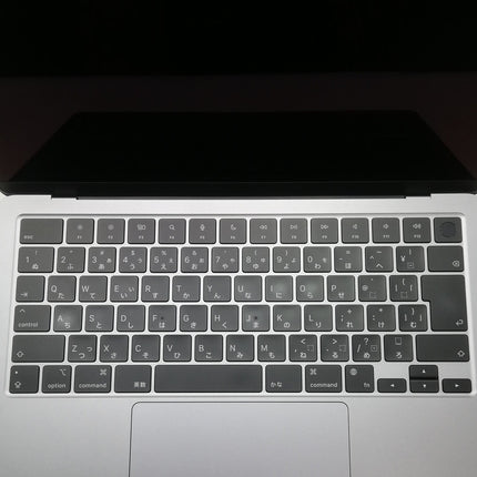 MacBook Air M2 / 13インチ / 2022 / 16GB / 512GB / スペースグレイ / ランク:B / MLXX3J/A / A2681 【中古品管理番号:41028】