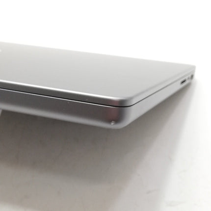 MacBook Pro M1 Pro / 14インチ / 2021 / 32GB / 512GB / スペースグレイ / ランク:C / MKGP3J/A / 【中古品管理番号:41032】