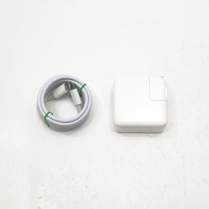 【販売強化プライス！】MacBook Air M1 / 13インチ / Mid2020 / 16GB / 256GB / シルバー / ランク:C / MGN93J/A / 【中古品管理番号:41067】