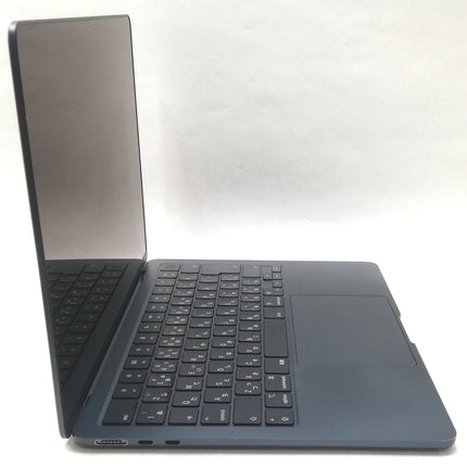 【販売強化プライス！】MacBook Air M2 / 13インチ / 2022 / 8GB / 256GB / ミッドナイト / ランク:C / MLY33J/A / 【中古品管理番号:41084】