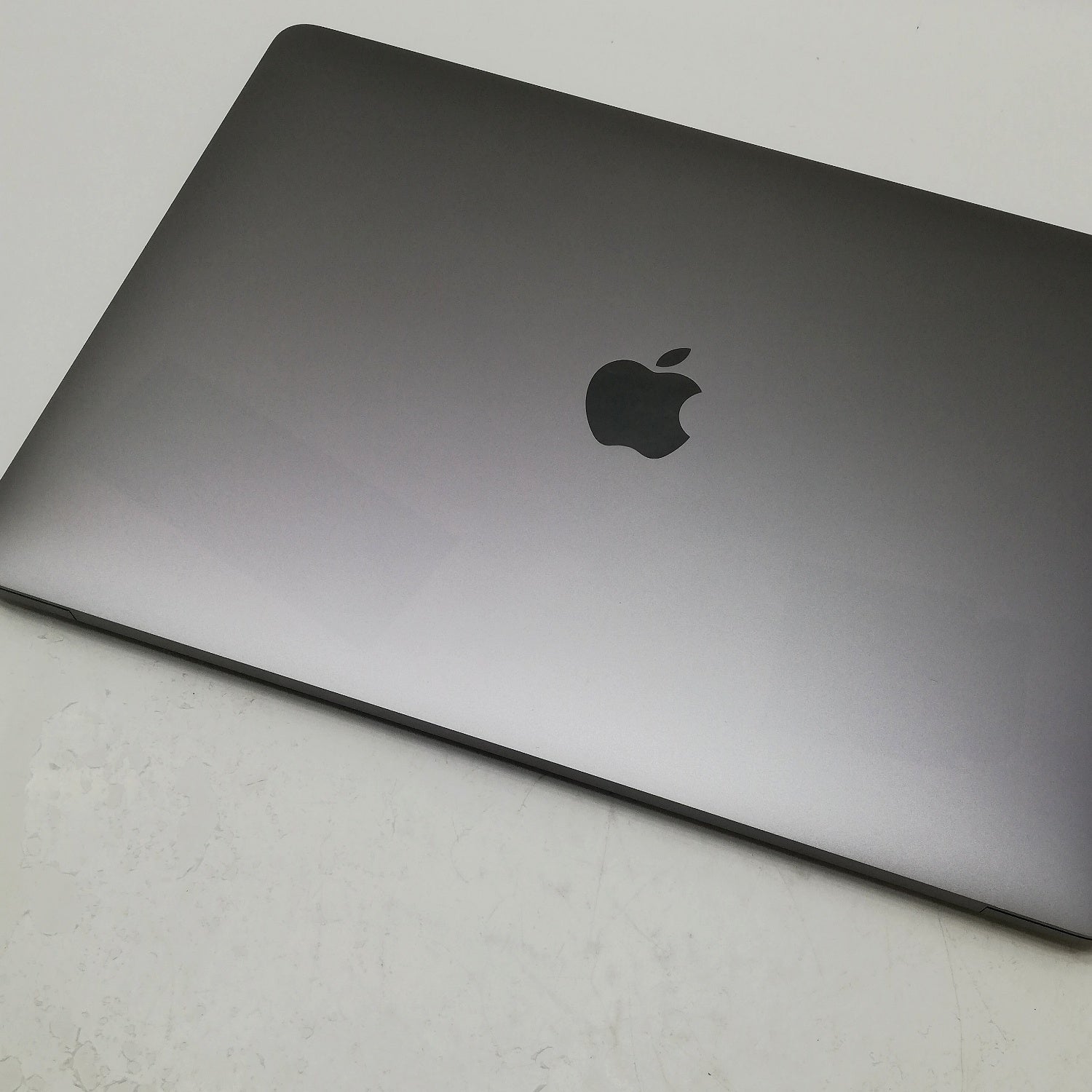 MacBook 中古 販売】MacBook Pro M2 / 13インチ / 2022 / 8GB / 256GB
