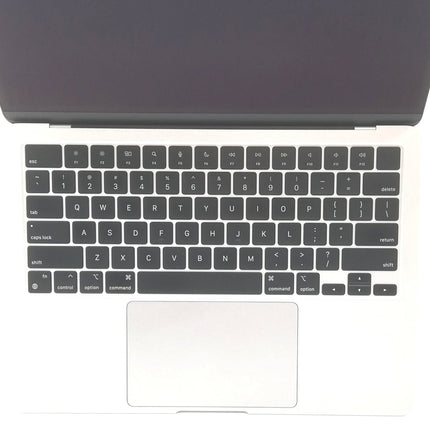 MacBook Air M3 / 13インチ / 2024 / 24GB / 1TB / シルバー / ランク:B / MXCT3J/A / 【中古品管理番号:41102】