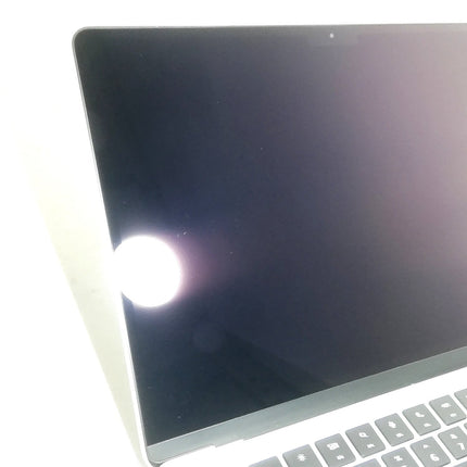 MacBook Air M3 / 13インチ / 2024 / 24GB / 1TB / シルバー / ランク:B / MXCT3J/A / 【中古品管理番号:41102】