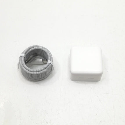 MacBook Air M2 / 13インチ / 2022 / 16GB / 512GB / スペースグレイ / ランク:B / MLXW3J/A / 【中古品管理番号:41105】