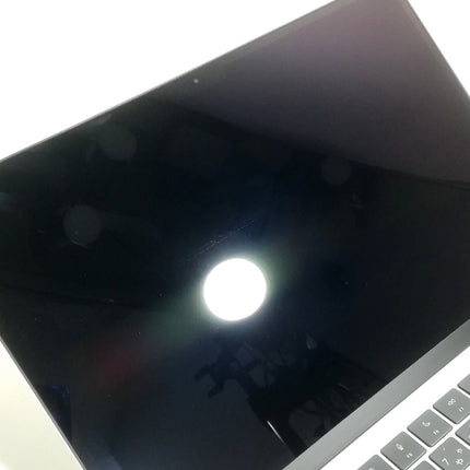 MacBook Air M2 / 13インチ / 2022 / 8GB / 256GB / スターライト / ランク:B / MLY13J/A / 【中古品管理番号:41113】