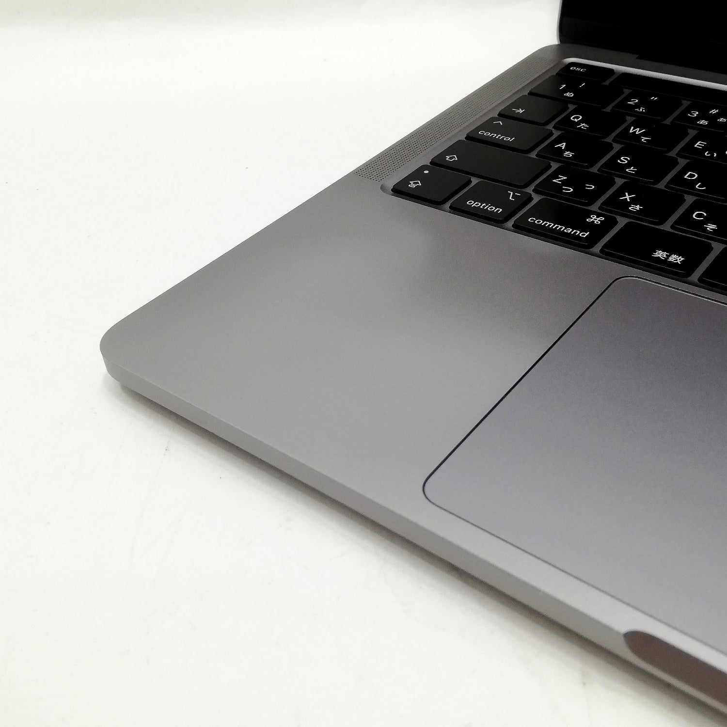中古MacBook Pro 2022/M2 13インチ MacBook 中古 販売】MacBook Pro M2 / 13インチ / 2022 / 8GB / 256GB