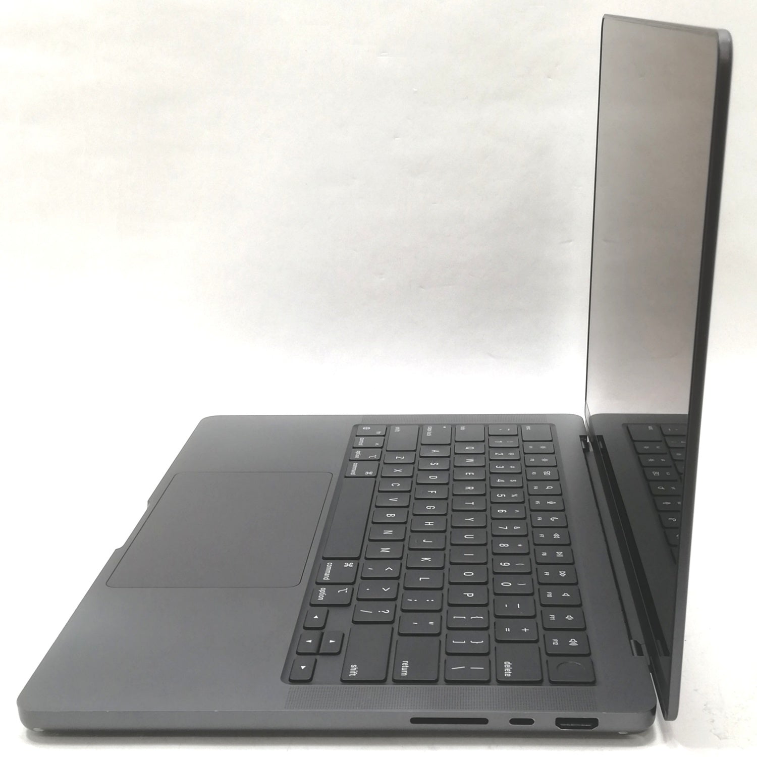 MacBook 中古 販売】MacBook Pro M3Pro / 14インチ / 2023 / 18GB