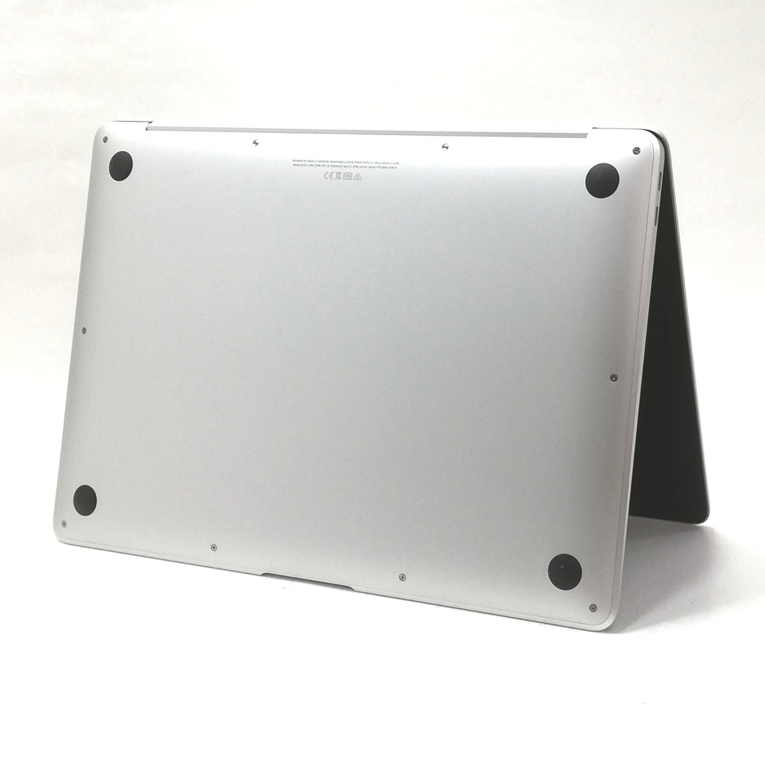 MacBook 中古 販売】MacBook Air M1 / 13インチ / Mid2020 / 8GB