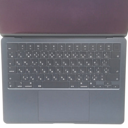 MacBook Air M2 / 13インチ / 2022 / 8GB / 256GB / ミッドナイト / ランク:A / MLY33J/A / A2681 【中古品管理番号:41148】