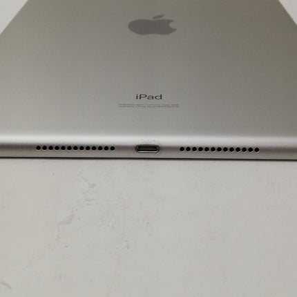 iPad 第7世代 Wi-Fi / 10.2インチ / 2019 / 32GB / シルバー / ランク:C / MW752J/A / A2197 【中古品管理番号:41157】