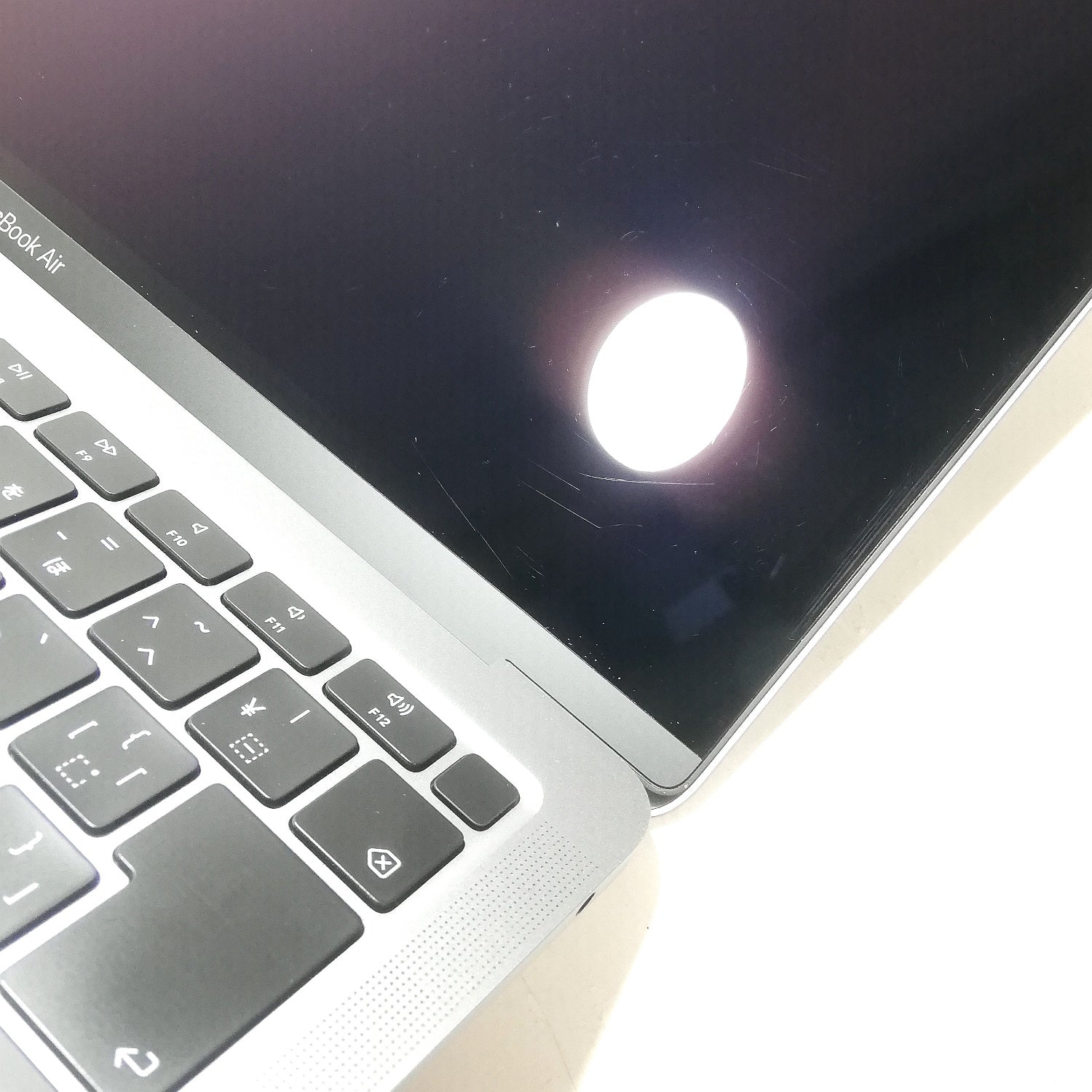 MacBook 中古 販売】MacBook Air M1 / 13インチ / Mid2020 / 8GB