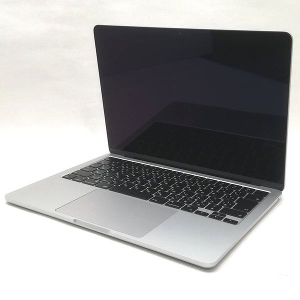 MacBook Air M3 / 13インチ / 2024 / 16GB / 256GB / シルバー / ランク:A / MC8H4J/A / A3113 【中古品管理番号:41174】