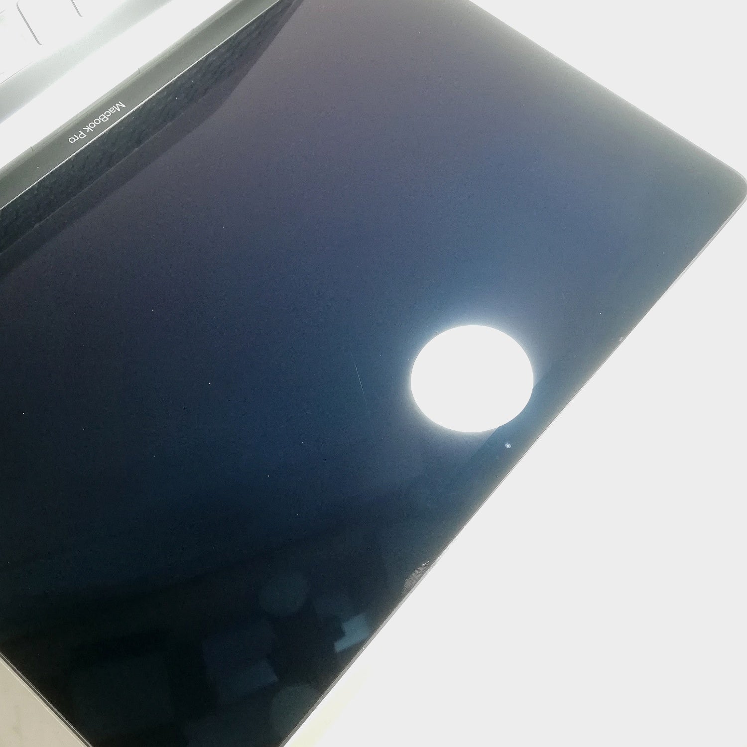 MacBook 中古 販売】MacBook Pro M1 / 13インチ / Mid2020 / 8GB MacBook 中古 販売】MacBook Pro M1 / 13インチ / Mid2020 / 8GB