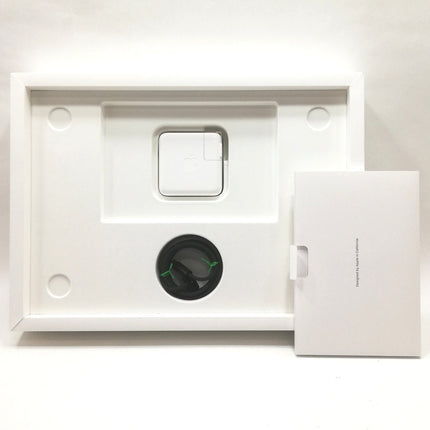MacBook Pro M4 / 14インチ / 2024 / 16GB / 512GB / スペースブラック / ランク:A / MW2U3J/A / 【中古品管理番号:41185】
