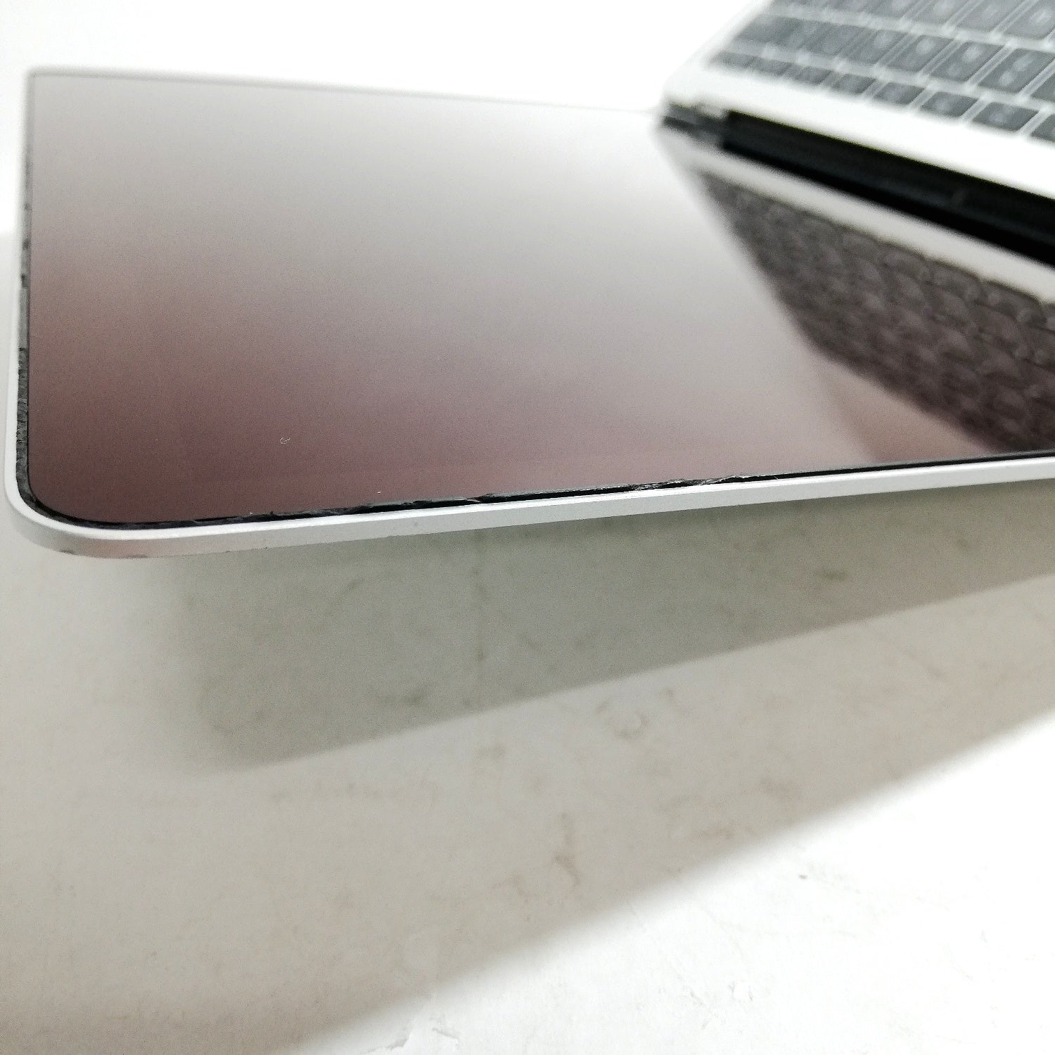 MacBook 中古 販売】MacBook Air Retina Display / 13インチ / 2018